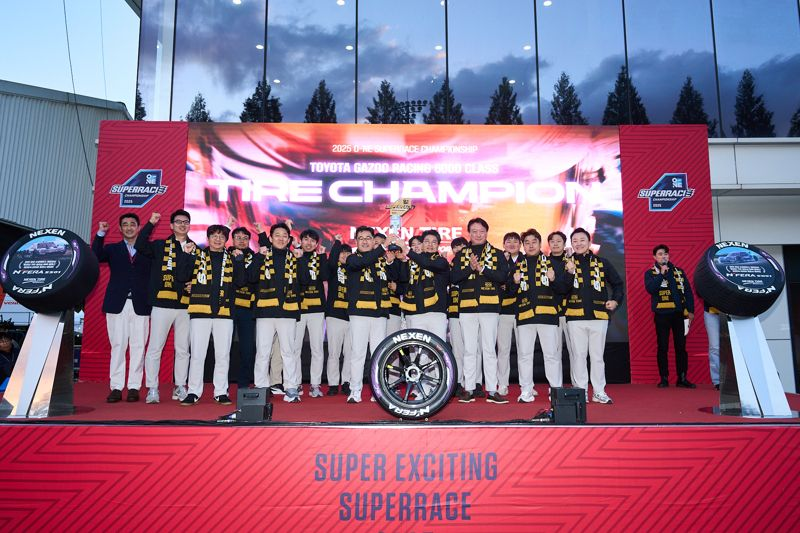 耐克森轮胎蝉联超级赛车锦标赛“制造商冠军”3连冠，技术实力获印证！