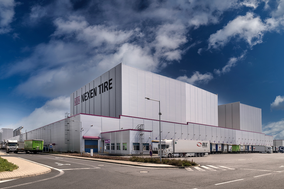 NEXEN TIRE stärkt seine Lieferkapazitäten in Europa durch die Erweiterung eines automatisierten Lagers